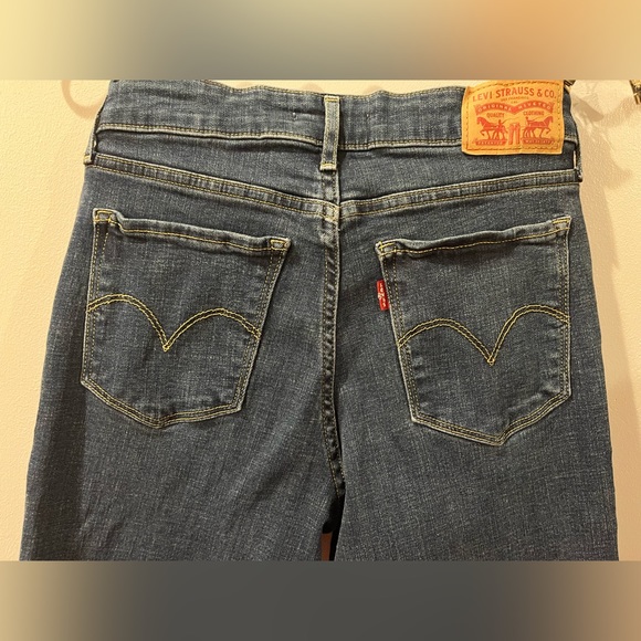 Levi's 711 Womens Dark Wash Mid Rise Skinny Ankle Jeans Size 26x26 - Picture 4 of 5